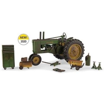JD - A - Dusty barn finds with accessories, Ertl 75th Anniv - 1/16