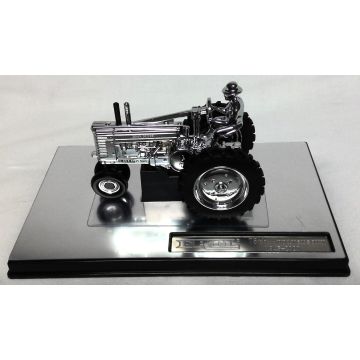 JD - A - Tractor with Man, Ertl 75th Anniversary, Chrome Plated, 1 of 75 - 1/32