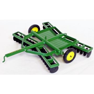 JD -  - Disc, RWA, plastic rims C hitch closed boy box - 1/16