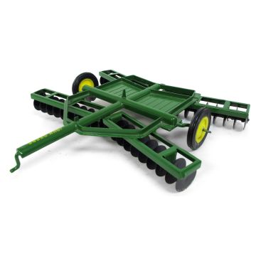 JD -  - Disc, RWA, plastic rims, crank hitch, bubble box - 1/16