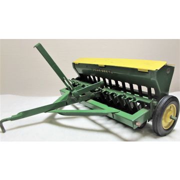 JD -  - Grain drill, yellow lids, green disc openers - 1/16