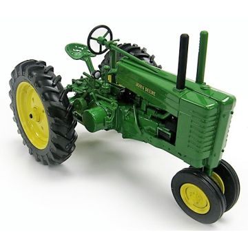 JD - GM - NF Rubber tires styled 2010 Two-Cylinder Expo XX - 1/16