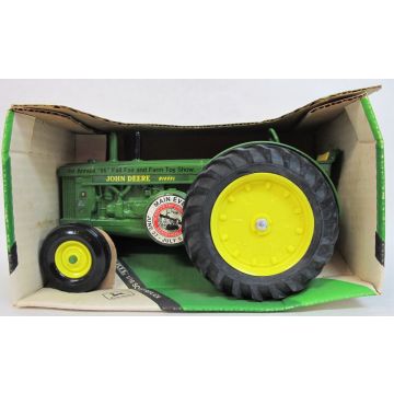 JD - R - Standard Rubber tires, Minot, Ward County, ND - 1/16
