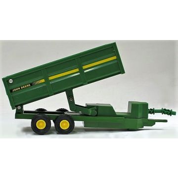JD -  - Wagon, dump, PTO driven - 1/32