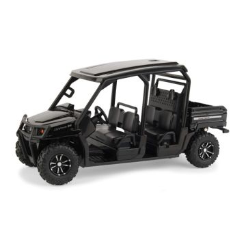 JD - Misc - Gator, XUV 590 S4, 2019 Farm Show, Black - 1/16