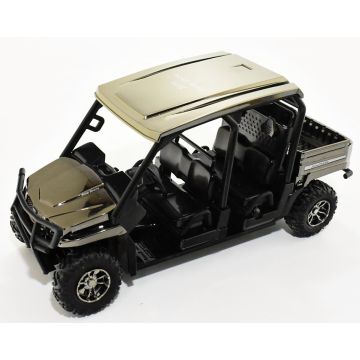 JD - Misc - Gator, XUV 590 S4, 2019 Farm Show, Black Chrome Chaser - 1/16