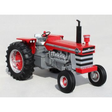 MF - 1150 - WF V8 engine Open station LaFayette Toy Show - 1/32