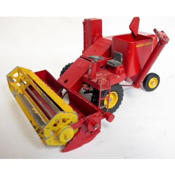 MH - 80 - Combine, #80 self-propelled, seat on grain tank - 1/20