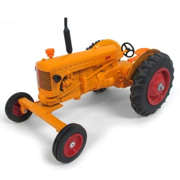 MM - U - WF, rubber tires, black muffler - 1/16