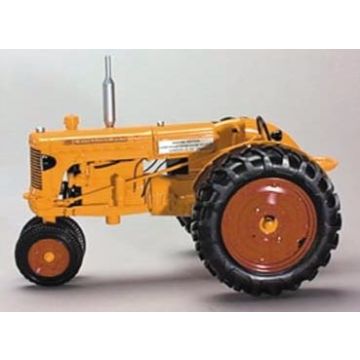 MM - U - NF Rubber tires 2004 Louisville Farm Show - 1/16