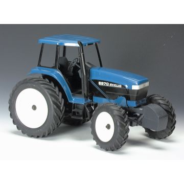 NH - 8970 - MFD Single wheels Cab with super steer - 1/16