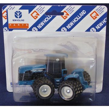 NH - 9682 - 4WD triples - 1/64