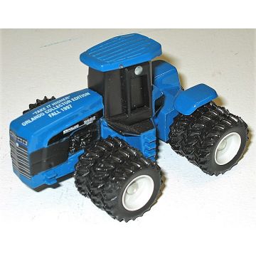 NH - 9682 - 4WD triples Orlando Show - 1/64
