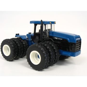 NH - 9882 - 4WD Triples Collector Edition - 1/32
