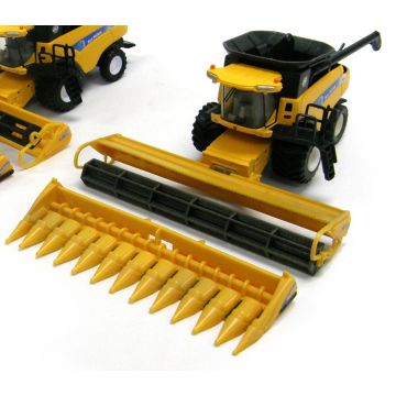 NH - CR9080 - Combine, 2 heads, 2009 Farm Show Edition dusty - 1/64