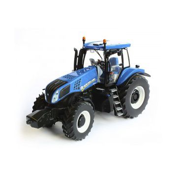 NH - T8.390 - MFD Cab European version - 1/32