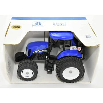 NH - TG285 - MFD Cab 2005 Farm Progress Show - 1/16
