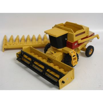 NH - TR96 - Combine, TR96 straw spreader Collector Edition - 1/32