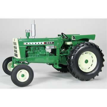 Oliver - 1850 - WF Perkins Diesel 2016 Summer Show - 1/16
