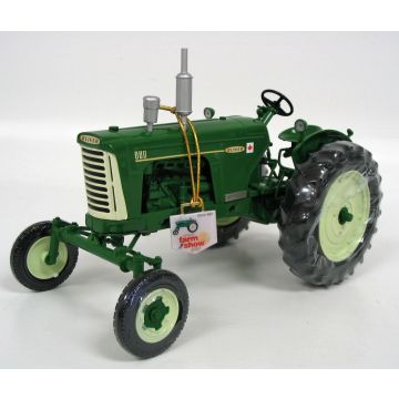 Oliver - 880 - WF Diesel 2007 Alberta Farm Show - 1/16
