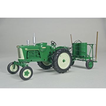 Oliver - Set - 880 WF LP Gas, cart sprayer 2009 Mark Twain Show - 1/16