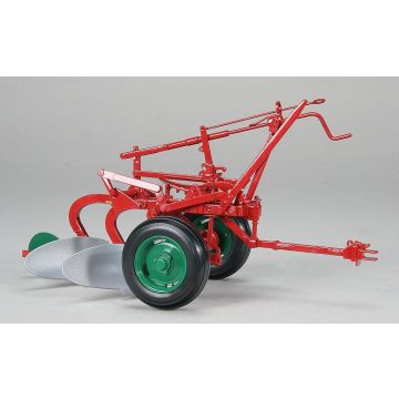 Oliver -  - Plow, 2 bottom rubber tires, Master - 1/16