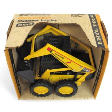 OMC - Mustang - Skid steer loader, fenders, and other changes, Owatonna MFG, Co - 1/16