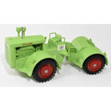 Steiger - 2200 - 4WD single wheels no cab 1st Steiger Built Collector Edition - 1/16