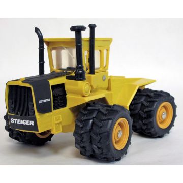 Steiger - Panther III - 4WD Duals Industrial yellow Toy Farmer Limited 1322 models - 1/32