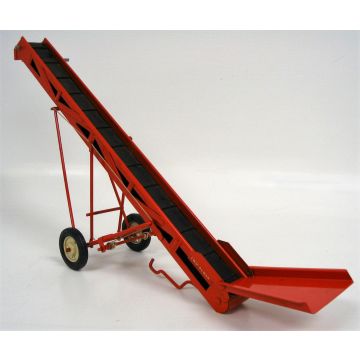 Tru-Scale -  - Elevator, with lift crank, closed or bubble box - 1/16