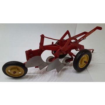 Tru-Scale -  - Plow, 2 bottom pull type, yellow wheels - 1/16