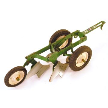 Tru-Scale -  - Plow, 2 bottom pull type, green, from set, - 1/16