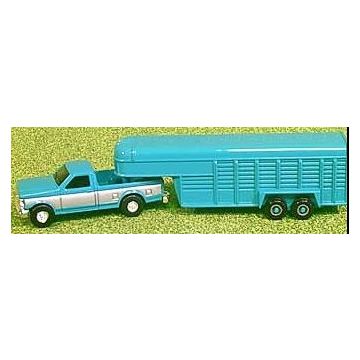 UB -  - Ford F-250 pickup, livestock trailer, turquiose - 1/64