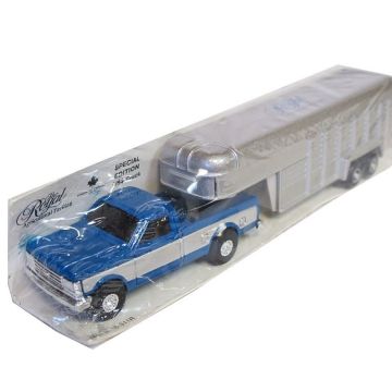 UB -  - Ford F-250 pickup blue & silver, silver livestock trailer, Royal Ag Pav - 1/64