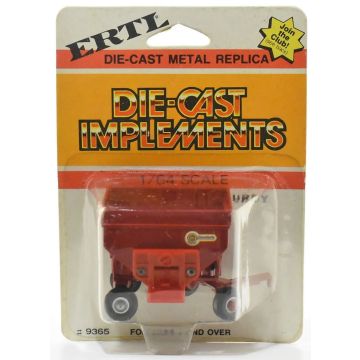 Unverferth -  - Wagon Gravity decal on side of wagon - 1/64