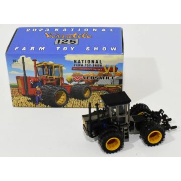 Versatile - 125 - 4WD, duals, 2023 NFTS, black chrome chaser - 1/64