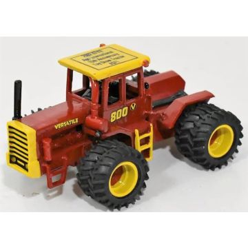Versatile - 800 - 4WD duals, 2002 KFYR Show - 1/64