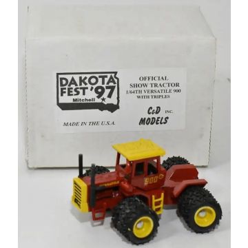 Versatile - 900 - 4WD triples Dakota Fest - 1/64