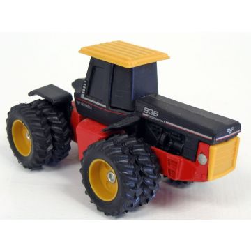 Versatile - 936 - 4WD duals, Versatile red and yellow, V on front - 1/64