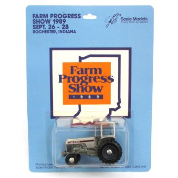 White - 160 - 2WD 1989 Farm Progress Show - 1/64