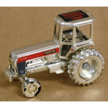 White - 2-180 - Field Boss 2WD 1985 Christmas silver chrome - 1/64